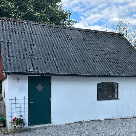 Dorisberg B&B - The Chicken House Loberod Exterior photo
